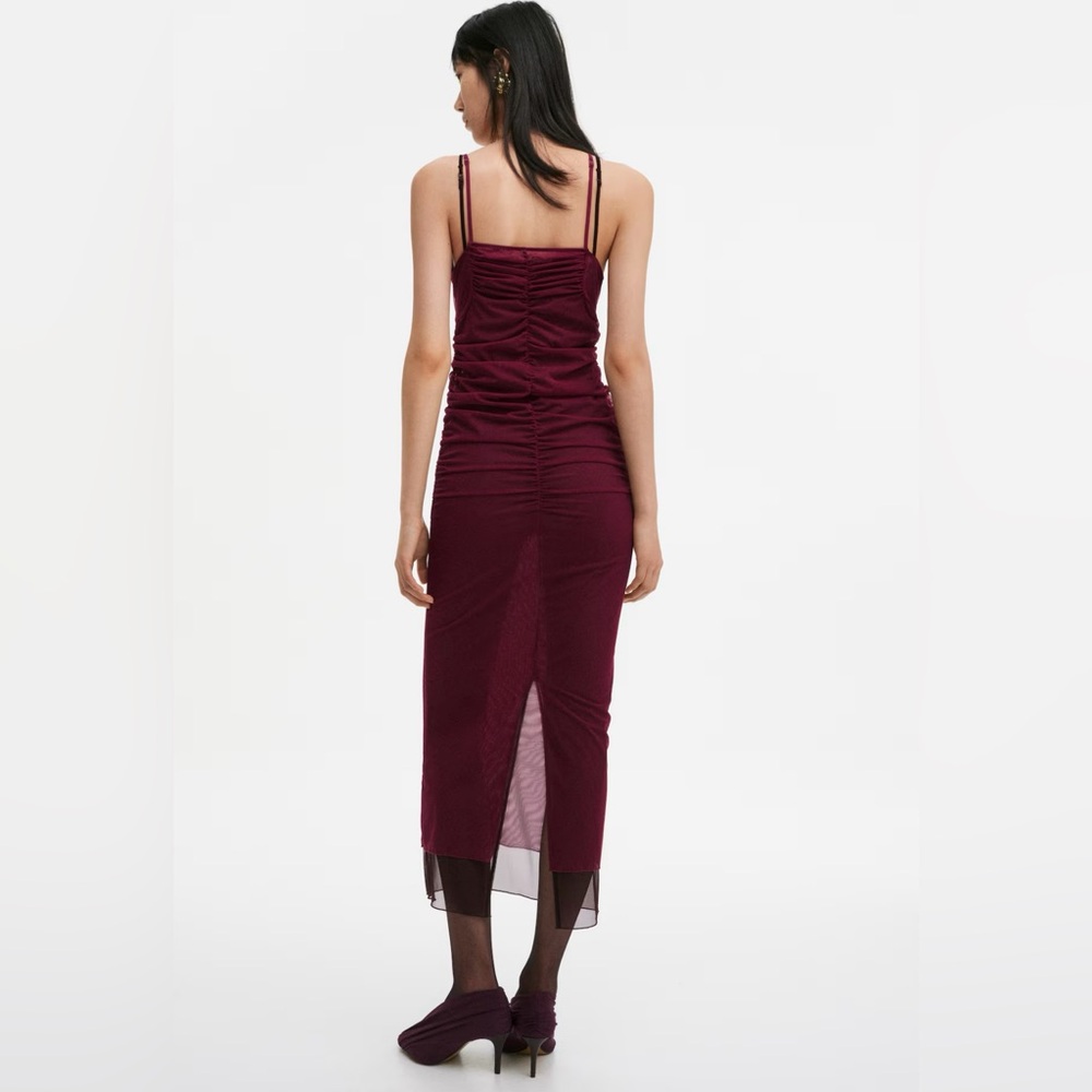 H&M STUDIO
BURGUNDY STRAPPY MESH DRESS - Picture 3 of 6